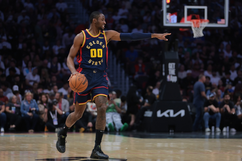 文胖：库明加肯定会留在勇士 关键是他能否成为球队计划的一部分